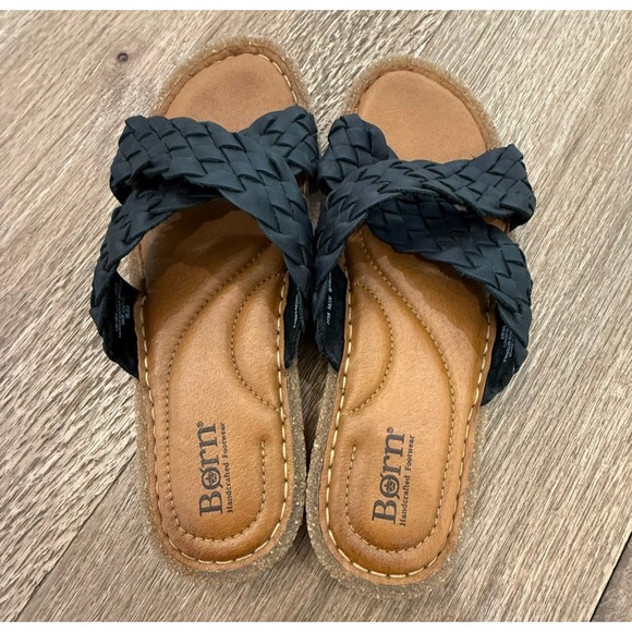 Women's Born Rue Flat Black CrissCross Leather Sandal Size 7 / 38 - Picture 3 of 11